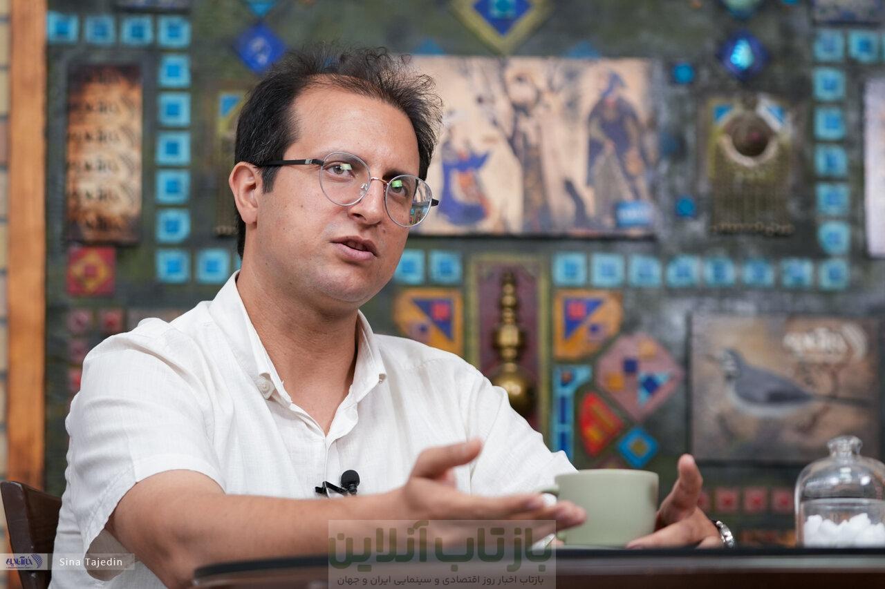 برای اکران وعده حمایت دادند اما عمل نکردند / شکل جنگ عوض شده است، نمیتوان با شعارهای دهه ۷۰ مخاطب امروز را پای پرده نگه داشت 2 برای اکران وعده حمایت دادند اما عمل نکردند / شکل جنگ عوض شده است، نمیتوان با شعارهای دهه ۷۰ مخاطب امروز را پای پرده نگه داشت