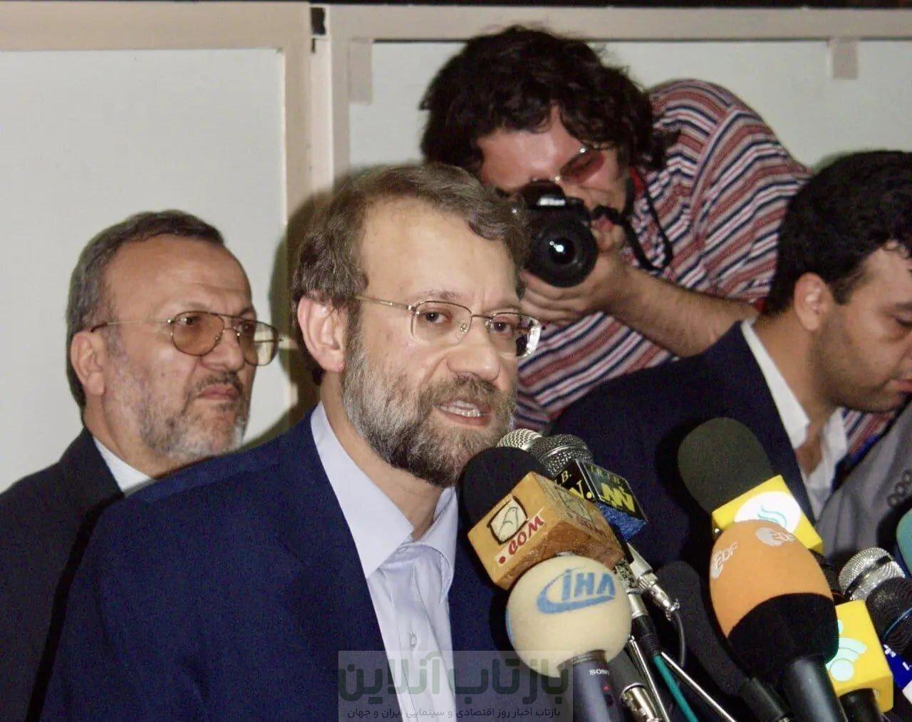 روزهایی که علی لاریجانی از «ساعت خوش» در برابر اتهام «گوگوری مگوری» دفاع کرد/ حکایت بررسیهای میدانی از تماشای روزانه ۲ ساعت تلویزیون در سه دهه پیش 1 روزهایی که علی لاریجانی از «ساعت خوش» در برابر اتهام «گوگوری مگوری» دفاع کرد/ حکایت بررسیهای میدانی از تماشای روزانه ۲ ساعت تلویزیون در سه دهه پیش