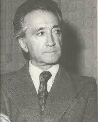 داستان مردی که برای سینما هزینه داد و سر آخر در قامت کارمند دولت به خاک سپرده شد 3 داستان مردی که برای سینما هزینه داد و سر آخر در قامت کارمند دولت به خاک سپرده شد