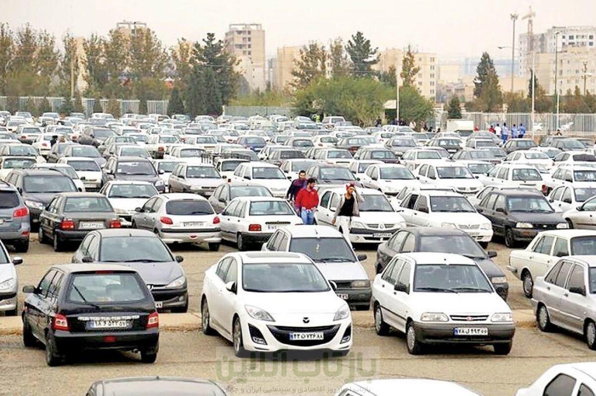 بازار خودرو در ایستگاه انتظار/ نتایج ورود دولت در روزهای آینده چه میشود؟ 1 بازار خودرو در ایستگاه انتظار/ نتایج ورود دولت در روزهای آینده چه میشود؟