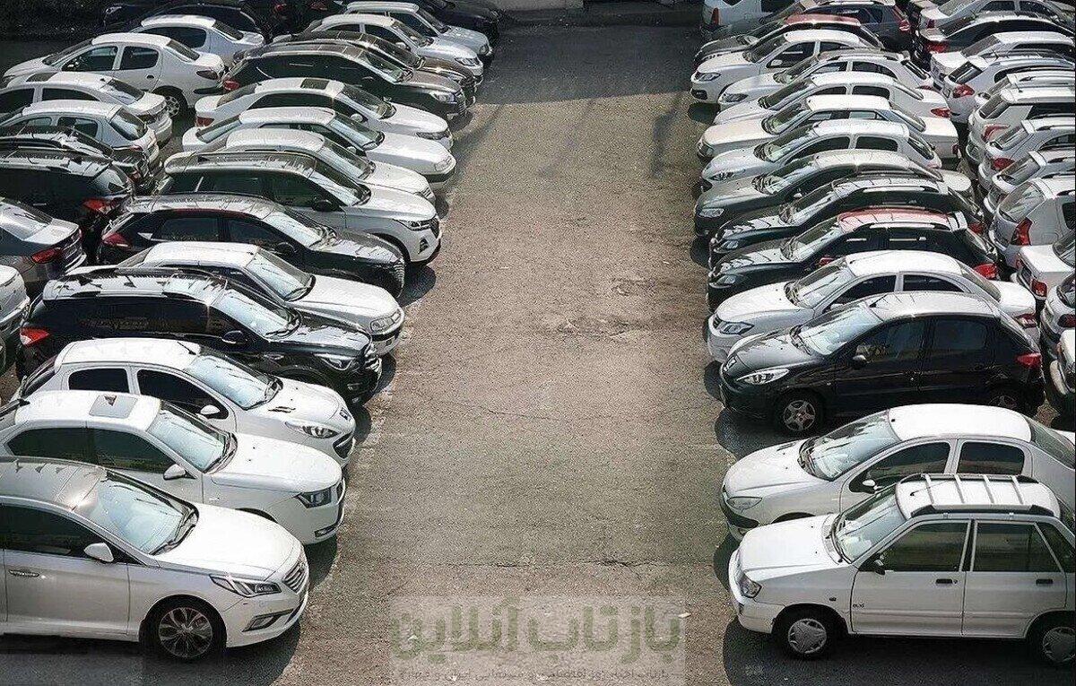قیمت خودرو بیش از دو برابر شد/ آیا زمان مناسبی برای خرید خودرو است؟ 1 قیمت خودرو بیش از دو برابر شد/ آیا زمان مناسبی برای خرید خودرو است؟