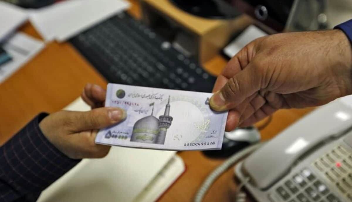پایان کار بازار فروش وام/ بانک مرکزی تبلیغ تسهیلات را ممنوع کرد 1 پایان کار بازار فروش وام/ بانک مرکزی تبلیغ تسهیلات را ممنوع کرد
