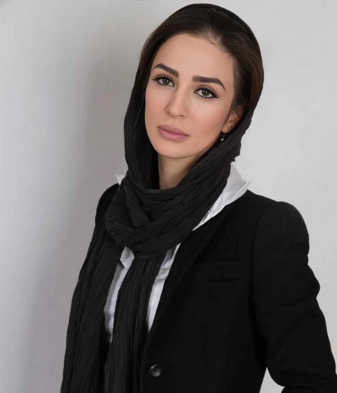 مرگ در میانه شهرت/از فروغ فرخزاد تا مرتضی پاشایی؛ روایت زندگی هنرمندانی که عمرشان کوتاه بود 1 مرگ در میانه شهرت/از فروغ فرخزاد تا مرتضی پاشایی؛ روایت زندگی هنرمندانی که عمرشان کوتاه بود