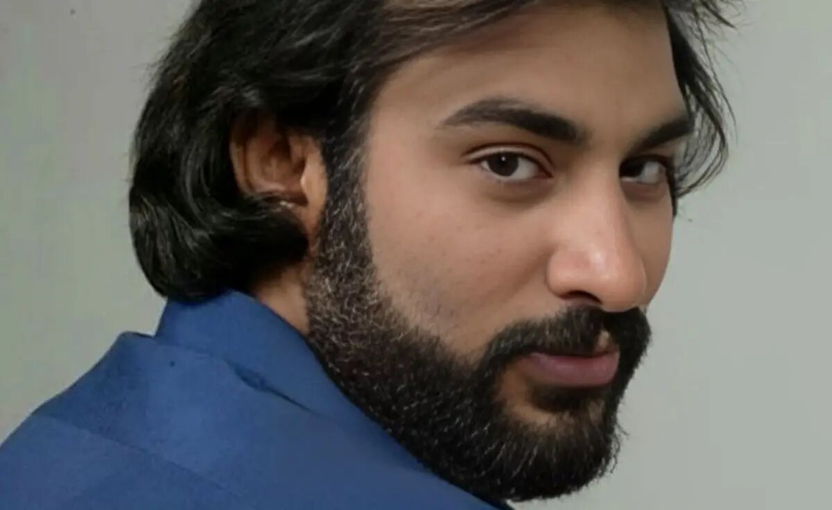 مرگ در میانه شهرت/از فروغ فرخزاد تا مرتضی پاشایی؛ روایت زندگی هنرمندانی که عمرشان کوتاه بود 12 مرگ در میانه شهرت/از فروغ فرخزاد تا مرتضی پاشایی؛ روایت زندگی هنرمندانی که عمرشان کوتاه بود