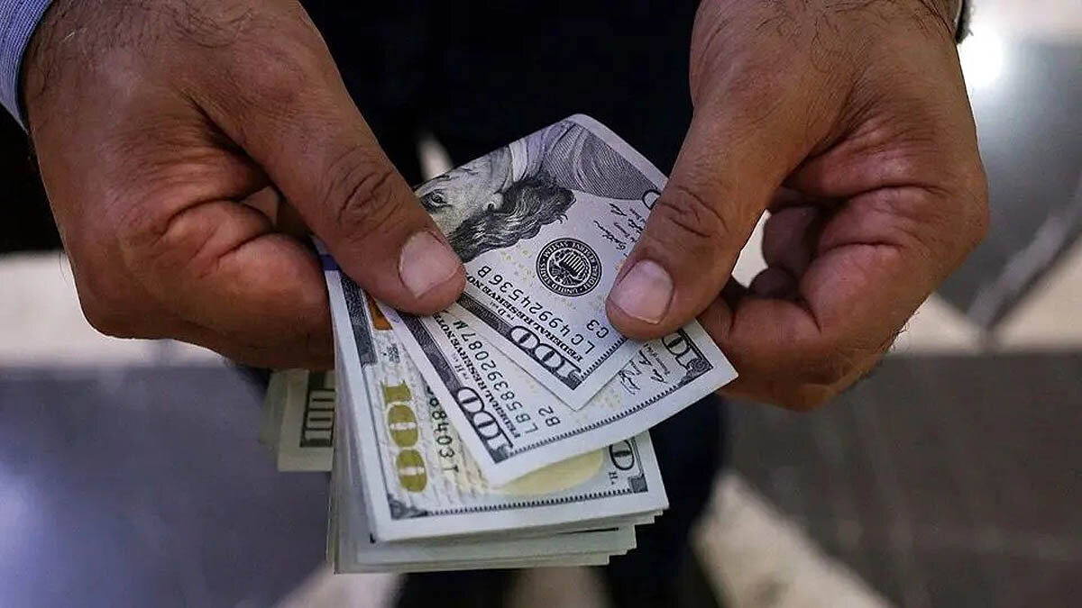 قیمت دلار، یورو و انواع ارزها امروز ۲۲ مهر ۱۴۰۵/ دلار ۲۶۰ هزار تومان قیمت خورد + جدول 1 قیمت دلار، یورو و انواع ارزها امروز ۲۲ مهر ۱۴۰۵/ دلار ۲۶۰ هزار تومان قیمت خورد + جدول