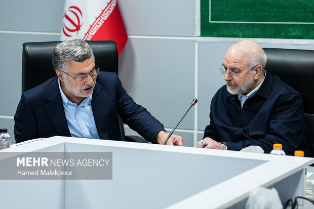 گزارش «دارو» روی میز قالیباف 1 گزارش «دارو» روی میز قالیباف
