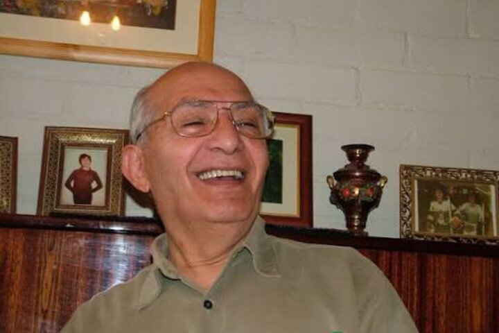 سلیمان میناسیان، فیلمبردار «خشت و آینه» و «خانه سیاه است»، درگذشت 1 سلیمان میناسیان، فیلمبردار «خشت و آینه» و «خانه سیاه است»، درگذشت